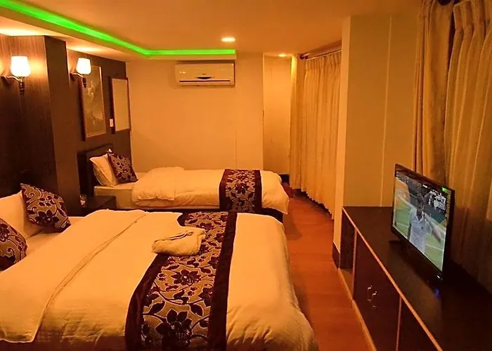Hotel Brunei Holiday 3*